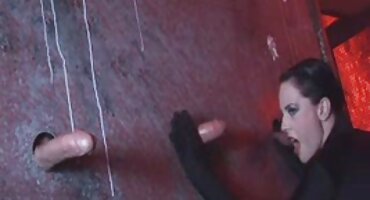 sex truyện nobita Công Kisscat hút và được âm phim sex hay hộ của cô fucked trên thảm.